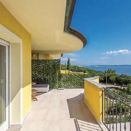 Casa vacanze Awesome In With Wifi Kostrena