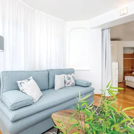 Awesome In With Wifi Casa vacanze *