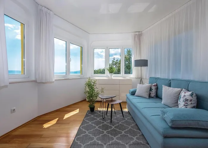Awesome In With Wifi Holiday home